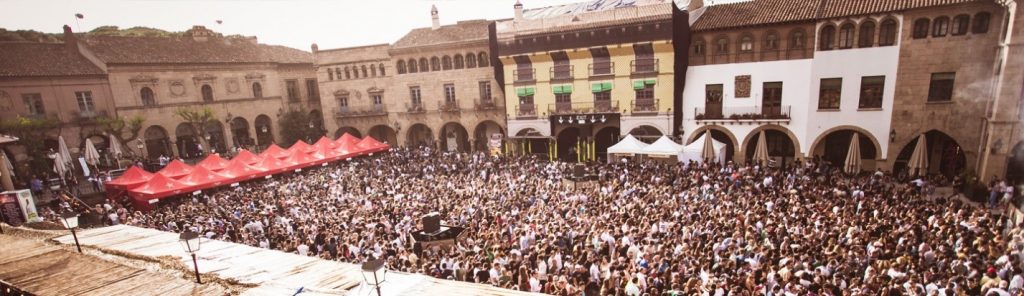 Poble Espanyol Concert- Visit Barcelona With Family